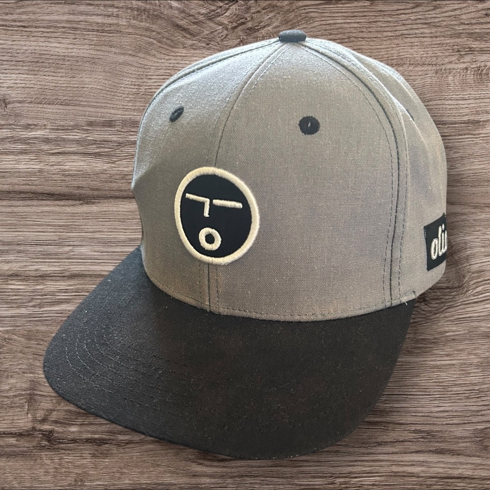 Olio Snapback Hat